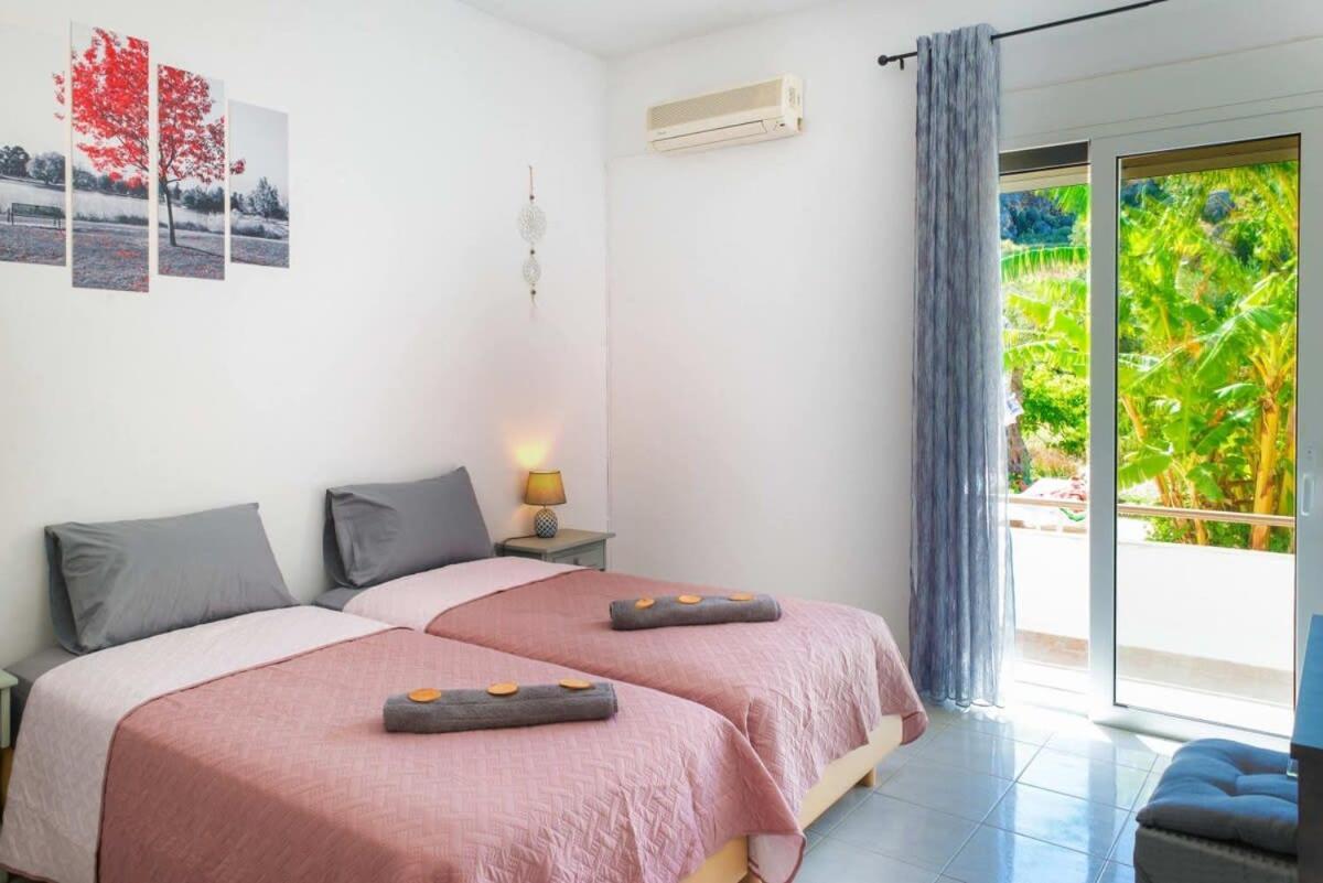 Atlantic Cave Haven-seaside, Fully Equipped Kolymbia
